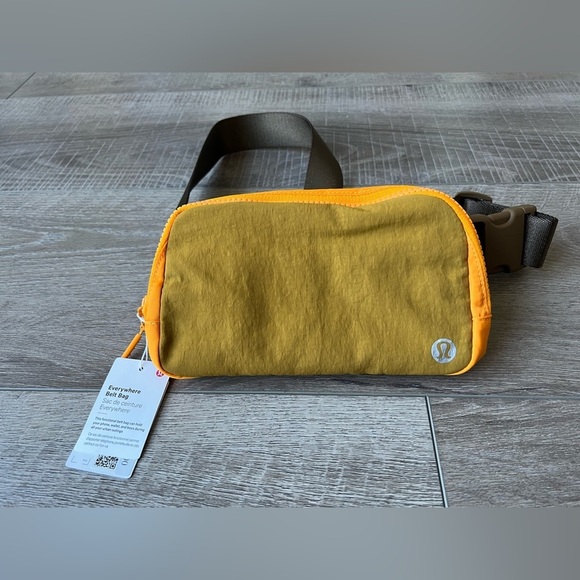 lululemon athletica Handbags - OG Lululemon Everywhere Belt Bag in Gold Spice / Clementine